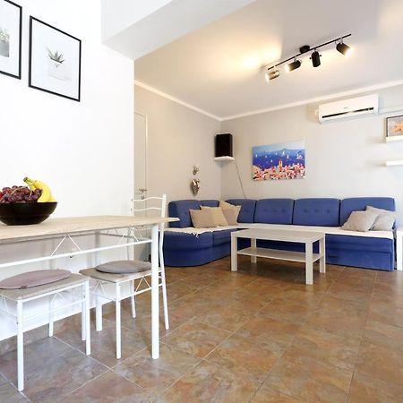 Apartman Don Pag Town Zewnętrze zdjęcie
