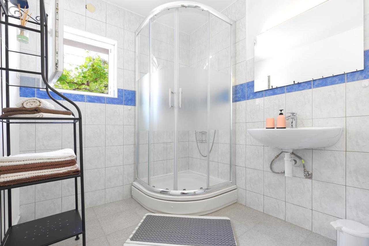 Apartman Don Pag Town Zewnętrze zdjęcie