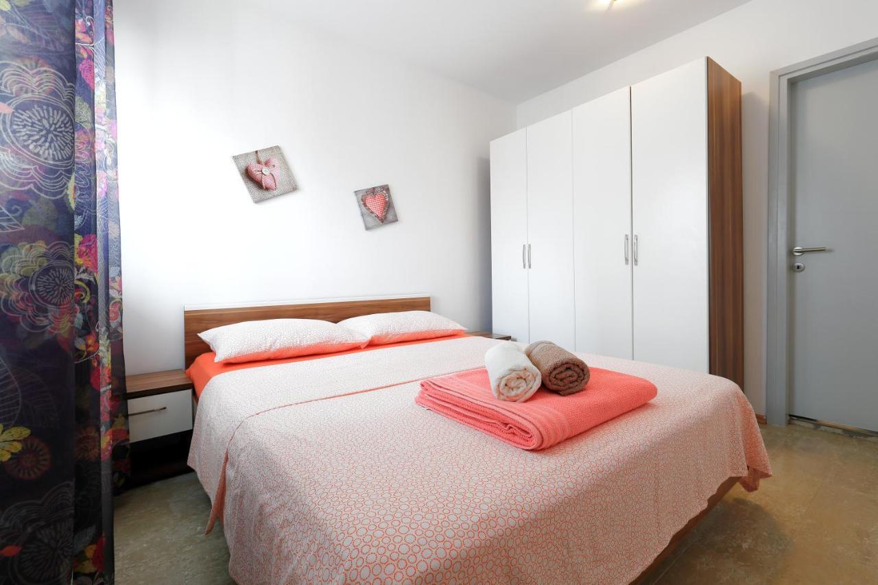 Apartman Don Pag Town Zewnętrze zdjęcie